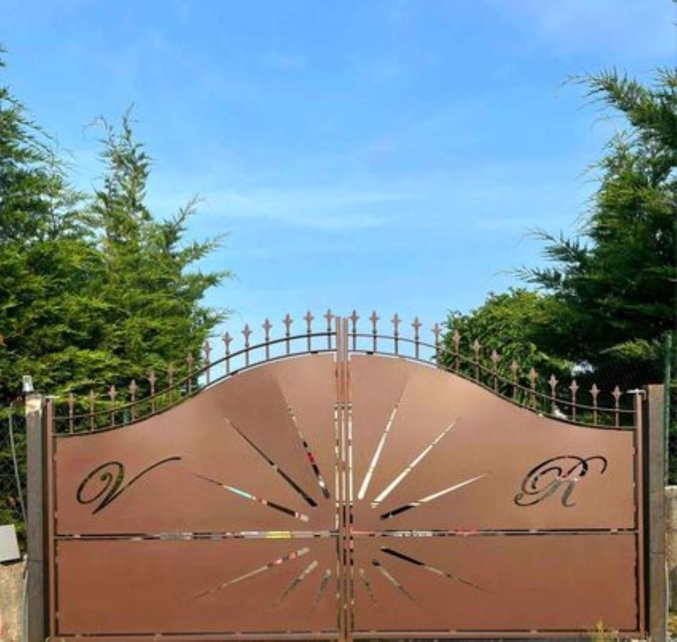 Villa Raffaella Les Albres Kültér fotó